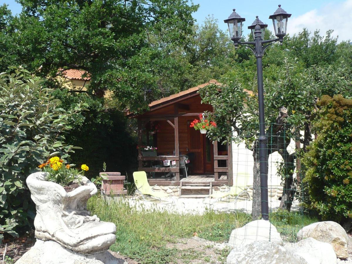 Les Chalets Du Verger Des Ascarines Corneilla-de-Conflent エクステリア 写真