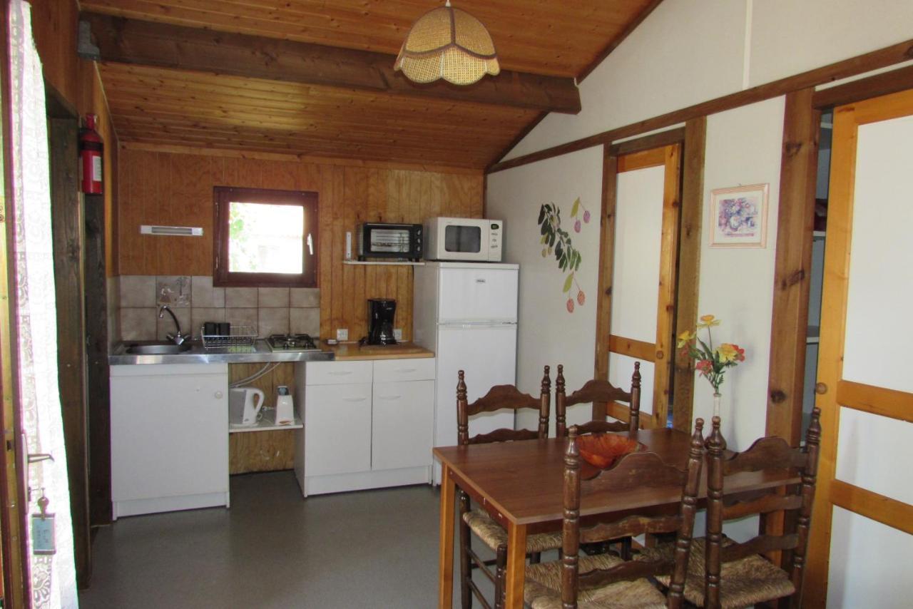 Les Chalets Du Verger Des Ascarines Corneilla-de-Conflent エクステリア 写真